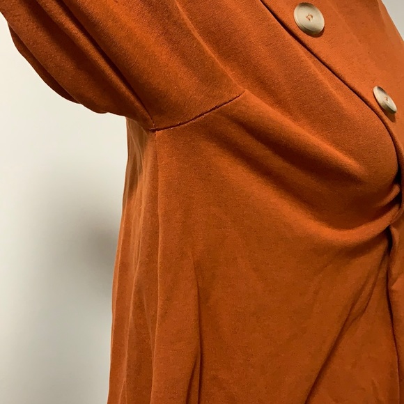 Bimba y Lola Burnt-Orange Pleated Long-Sleeve Shirt - Picture 6 of 13